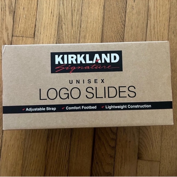 NWT Kirkland Signature Logo Slide Sandal - MEN size 8 - Picture 4 of 8